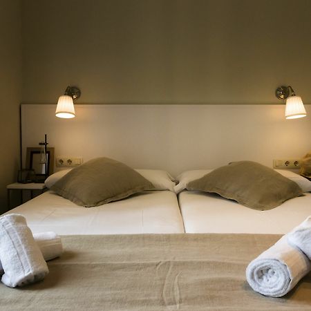 Four Petals Barcelona Boutique Apartments Exterior photo